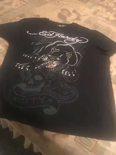 ED HARDY ORIGINAL T-SHIRT SIZE LARGE, View more