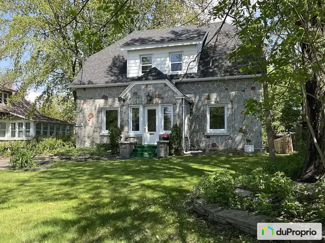 $535,000 - Intergenerational in Drummondville (Drummondville) in Houses for Sale in Drummondville - Image 2