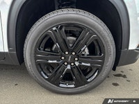 AWD 4dr Elevation ... Engine: Gas 2.5L/ L/100Km City: 12.1 L/100Km Hwy: 10.1 Safety Equipment Rear S... (image 8)