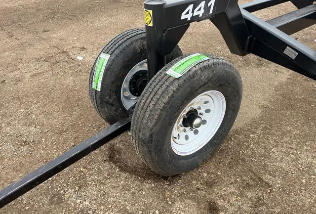 NEW INDUSTRIAS HEADER TRANSPORT TRAILER 441 41 FT PULL TYPE REM4 in Other in Medicine Hat - Image 5