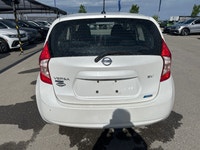 Welcome to Country Hills Volkswagen 2015 Nissan Versa Note S Our team of knowledgeable professionals... (image 3)