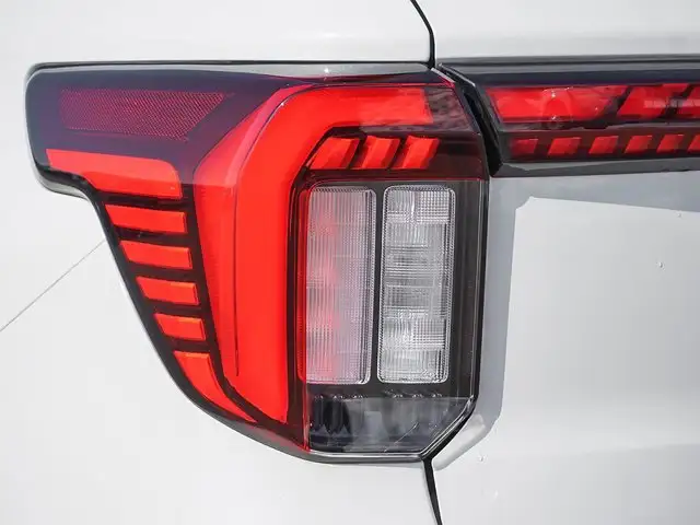 2026 Ford Explorer Active w/200A Pkg6027698712982425610