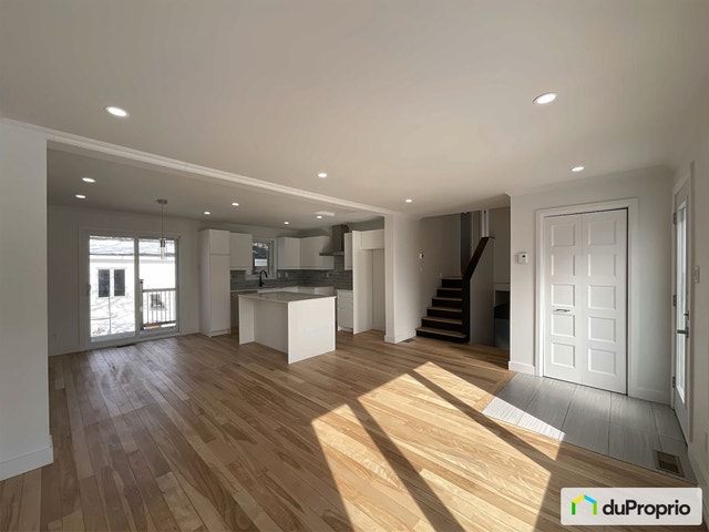 $654,000 - 1 1/2 Storey for sale in St-Lazare — photo 3