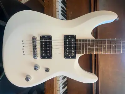 649.99+GST (see in store for special deals) Leroux Music is an authorized Schecter Dealer. 2114A 14...