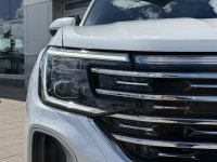 Humberview Volkswagen on the Queensway Turn heads wherever you go in this stunning 2025 Volkswagen A... (image 9)