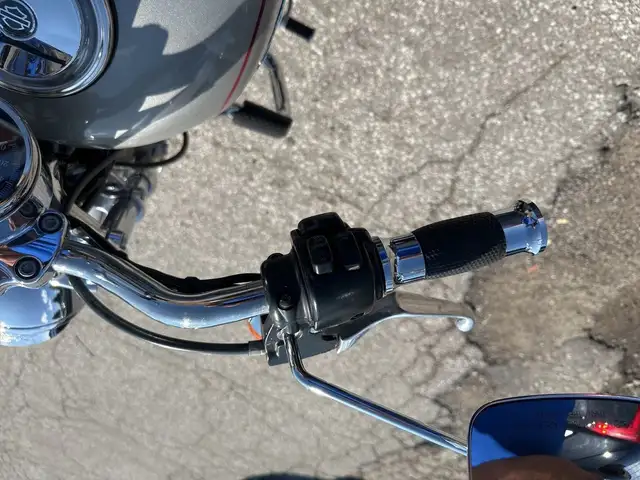 2007 Harley-Davidson Sportster ~ SPORTSTER XL1200 CUSTOM ~ COOL  in Street, Cruisers & Choppers in City of Toronto - Image 24