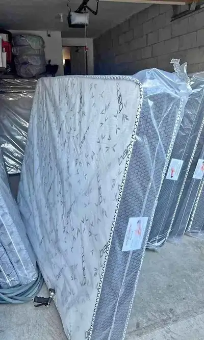 Single/double/king /queen size mattress available cash delivery, View more