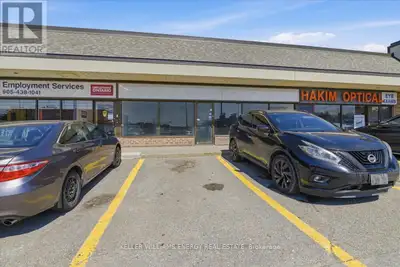 Prime 1,990 SF retail/professional unit available in one of Oshawa's busiest commercial nodes. This...
