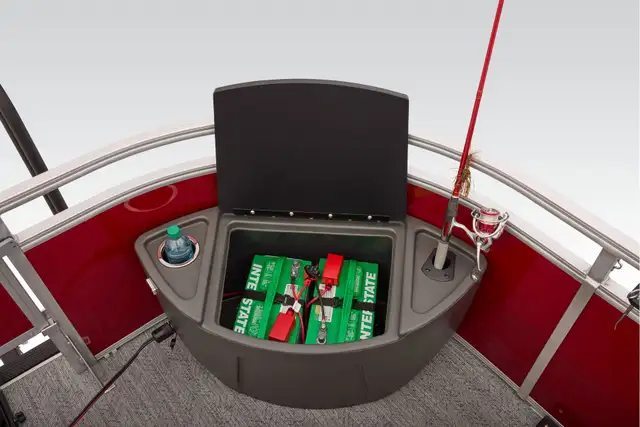 2026 Sun Tracker Fishin' Barge 22 XP3 TRITOON-pontoon boat in Powerboats & Motorboats in Vernon - Image 8