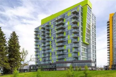 2 bedroom unit in green university city building