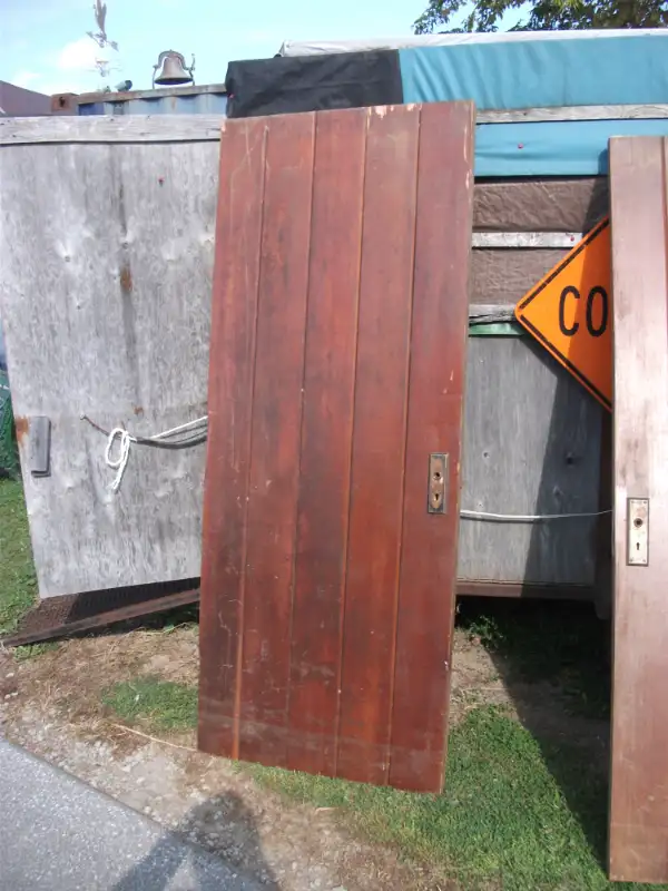 Vintage Heavy Pine Doors in Windows, Doors & Trim in Belleville - Image 7