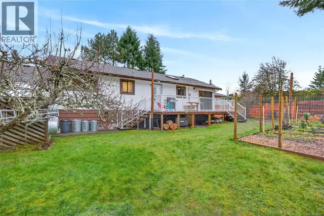 1516 Balsam Ave Comox, British Columbia in Houses for Sale in Comox / Courtenay / Cumberland - Image 26