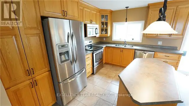 19100 KENYON CONC RD 7 ROAD North Glengarry, Ontario in Land for Sale in Ottawa - Image 21