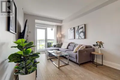 Welcome To Aristo At Avonshire, Your Peaceful Retreat In The Heart Of North York! This Generously Sp...