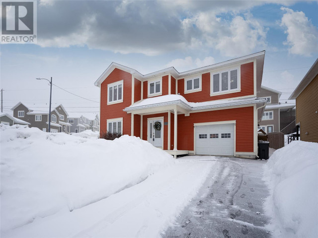 1 Blade Crescent Mount Pearl, Newfoundland & Labrador in Houses for Sale in St. John's - Image 2