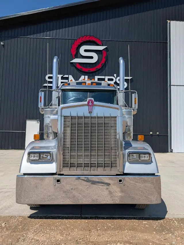 2008 KENWORTH W900L in Heavy Trucks in City of Montréal - Image 5