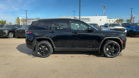 This 2025 JEEP GRAND CHEROKEE LIMITED 4X4 has the following options Capri Leatherette W/Axis Ii Seat... (image 5)