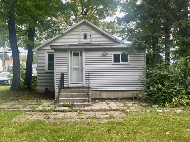 2 Bedroom 1 Bathroom House For Rent