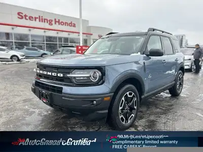 Leather interior, heated seats, no accidents, low km's, wireless charging pad, lane keep assist. Ble...