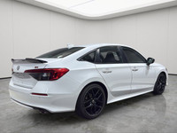 LANE DEPARTURE WARNING, NAVIGATION SYSTEM, HEATED FRONT SEATS, SUN/MOONROOF, ADAPTIVE CRUISE CONTROL... (image 5)