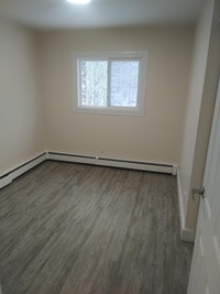 Located minutes from Burnside Industrial Park, both bridges and shopping and restaurants at MicMac M... (image 7)