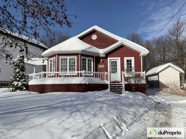 $449,950 - Bungalow for sale in Val-Belair — photo 1