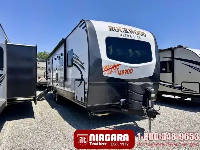 Year: 2020 Stock Number: UX6939 Status: PreOwned Weight: 6671 Lbs. Length: 32 ft Sleeps: 10 Included...