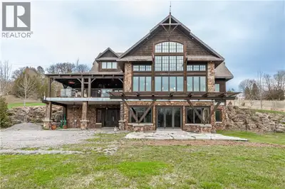 Short-term or long-term rental - available daily, weekly, monthly. Welcome to Elmwood Estate, an ups...