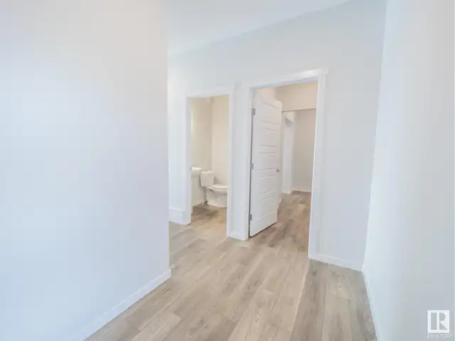 7139 177 AV NW Edmonton, Alberta62863800382593121