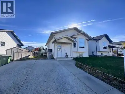 Opportunity is knocking at this 6-bedroom, 2-bathroom bi-level with just over 1000 sq.ft. on the mai...