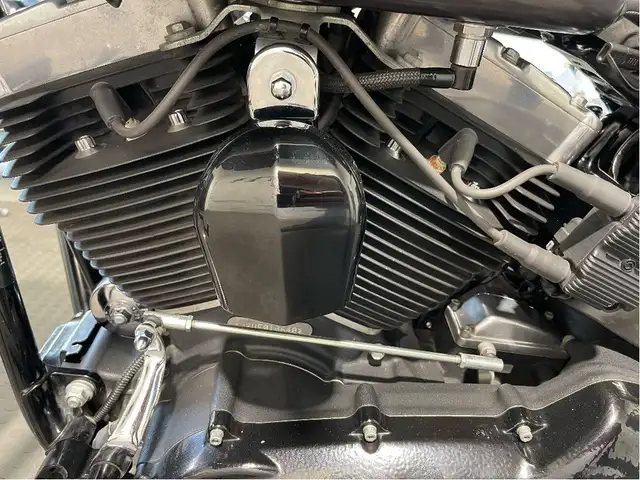 2015 Harley-Davidson Softail Slim CANADIAN HARLEY/STAGE ONE/VANC in Street, Cruisers & Choppers in North Bay - Image 20