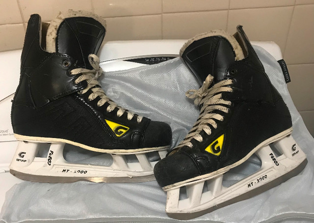 Blacked out Graf 707 pro stock Bauer Vapor 1X -- X900 in Men's Shoes in City of Toronto