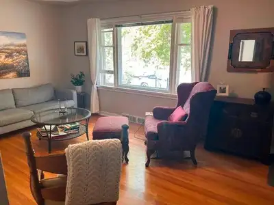 July 1, Lovely furnished room, Marda Loop mins to MRU, UofC, DT