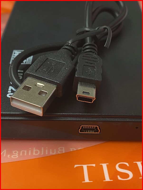 Disque externe de sauvegarde 500 Gb USB 2,0 dans Cartes-mémoires et clés USB  à Saguenay - Image 2