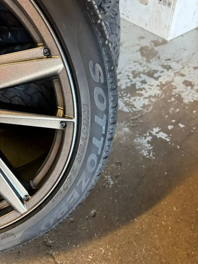 Four New 20″ 5X114.3 Tesla Fast EV01 w/ 265/40R20 Pirelli Winter in Tires & Rims in Oakville / Halton Region - Image 5