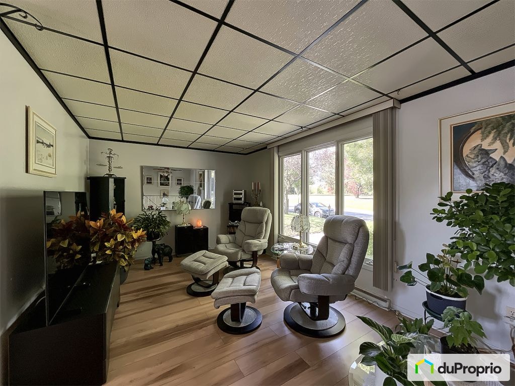 $410,000 - Bungalow for sale in Sherbrooke (Jacques-Cartier) — photo 3