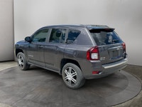 This Jeep Compass boasts a Regular Unleaded I-4 2.4 L/144 engine powering this Automatic transmissio... (image 2)