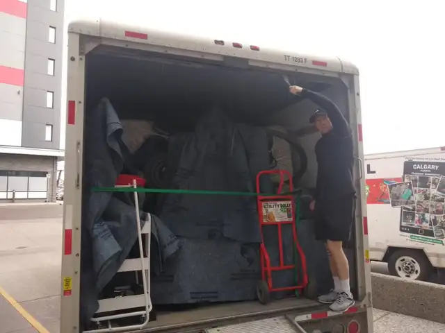 ✅VC Movers✅ $110 per hour for two men and truck!!!62864353622274123