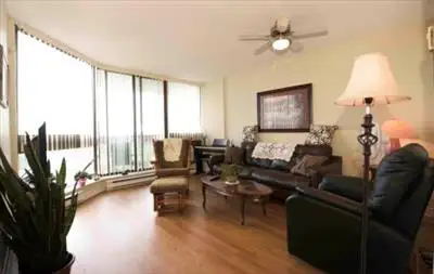 2 BEDROOM APARTMENT FOR RENT IN BELLEVILLE!