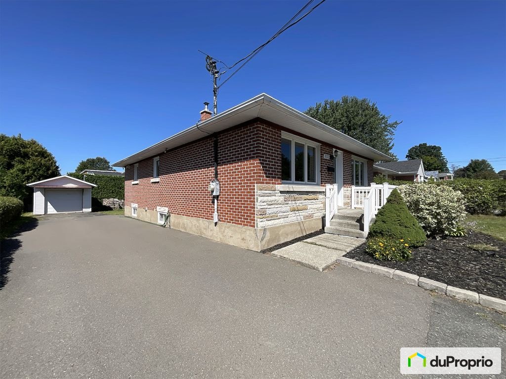 $452,000 - Bungalow for sale in Granby — photo 3