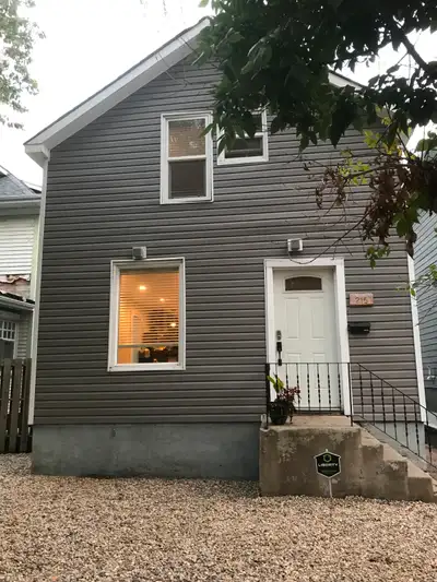 2 story, 3 bedroom home with modern finishes in Caswell Hill