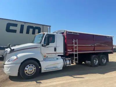 2018 International LT625 Grain Truck, 605100, 16 Spd. Eaton Fuller Ultra-Shift Trans (Auto) w/ Hill...