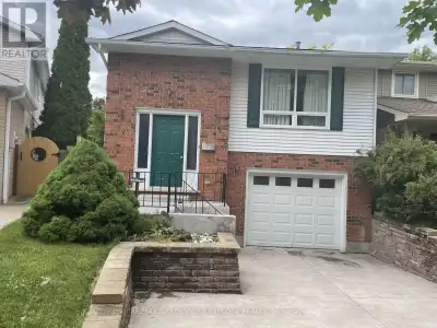 20 NAPLES COURT Thorold (Confederation Heights), Ontario