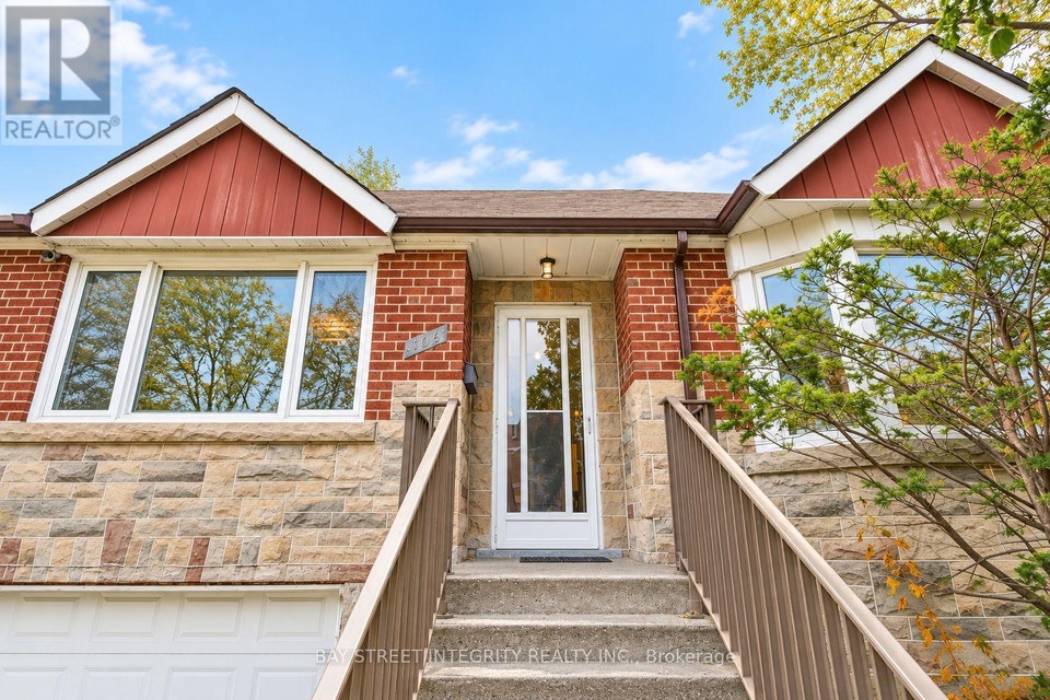 MAIN FLOOR - 104 SHELBORNE AVENUE Toronto (Bedford Park-Nortown) 2