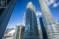 #2312 -10 YORK ST Toronto, Ontario