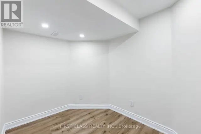 BASEMENT - 802 YATES DRIVE Milton (CO Coates), Ontario in Long Term Rentals in Oakville / Halton Region - Image 10