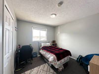 Spacious Female Student Bedrooms for Rent – Available May 15th! Located in a quiet, beautiful neighb... (image 6)