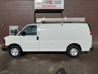 2008 Chevrolet Express 3500 Cargo Van 6.0L V8 Gas 213,468 KM RWD Power Windows, Power Locks, Cruise...