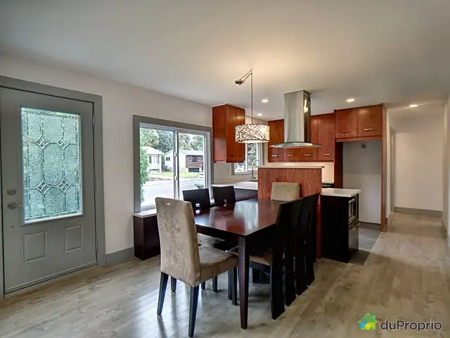 $799,000 - Bungalow for sale in Brossard62864753428609123