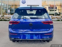 Only 541 Miles! This Volkswagen Golf R boasts a Intercooled Turbo Premium Unleaded I-4 2.0 L/121 eng... (image 3)